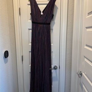 Sleeveless V-Neck Maxi Dress in Multicolor Stripe
